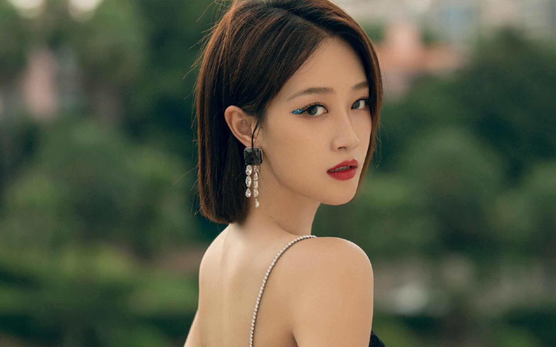 乌拉圭女篮在南美锦标赛中再获佳绩，奏响冠军进行曲，乌拉圭篮球赛