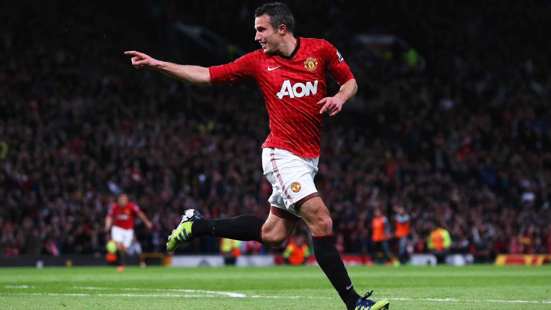 未来“足球皇帝”之路：年轻球员在欧冠的崛起，未来足球十大潜力球星